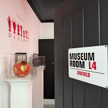 Вилла Anfield Abode - Entire Lfc Themed House Ливерпуль Экстерьер фото